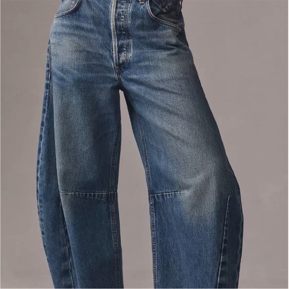 Citizens Of Humanity Horseshoe Wide Leg Barrel Jeans in First Class. - Picture 2 of 11